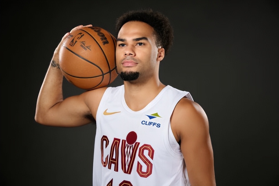 ayx关键时刻孟菲斯灰熊外线爆发赛后布鲁克林篮网刷新队史纪录，风云突变洛杉矶湖人今夜外线爆发看傻球迷的简单介绍