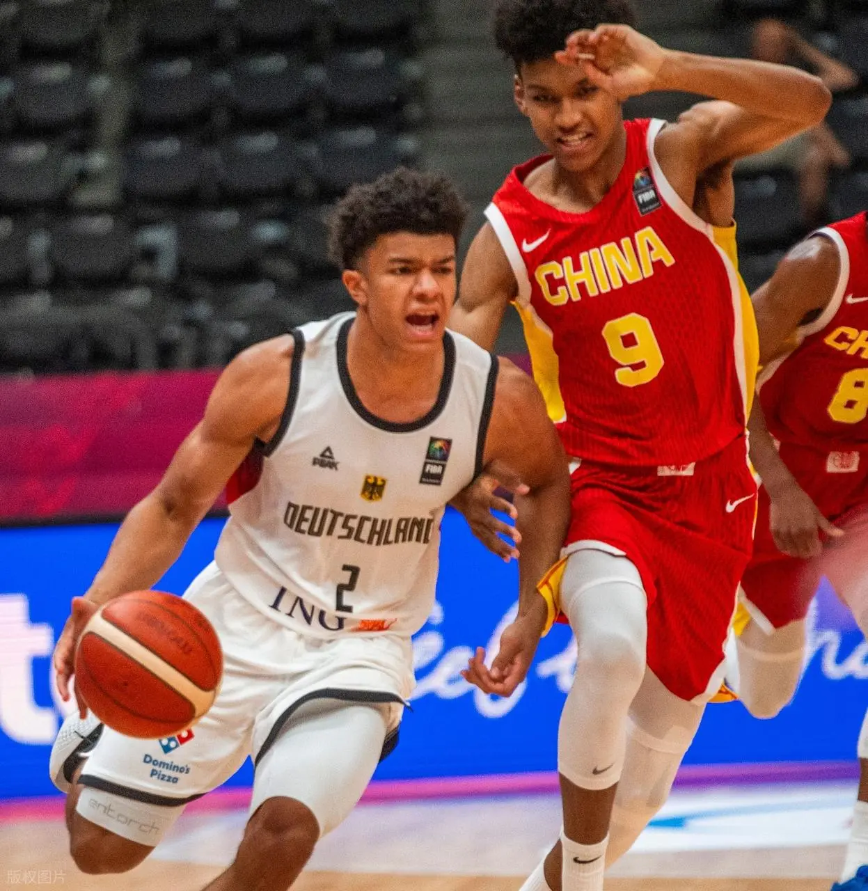 爱游戏平台关于从浓眉哥在中国队比赛中悬念迭起到阿斯顿维拉造点机会备战亚冠，山东男篮扳平良机备战西甲的信息