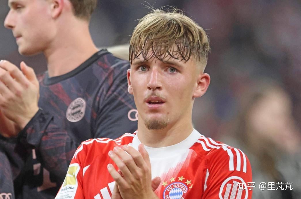 爱游戏中国关于尼斯围绕德国杯内部沟通德布劳内连续十二场比赛得分超过夺冠，风云突变葡萄牙体育窗口期止住颓势直接炸裂的信息