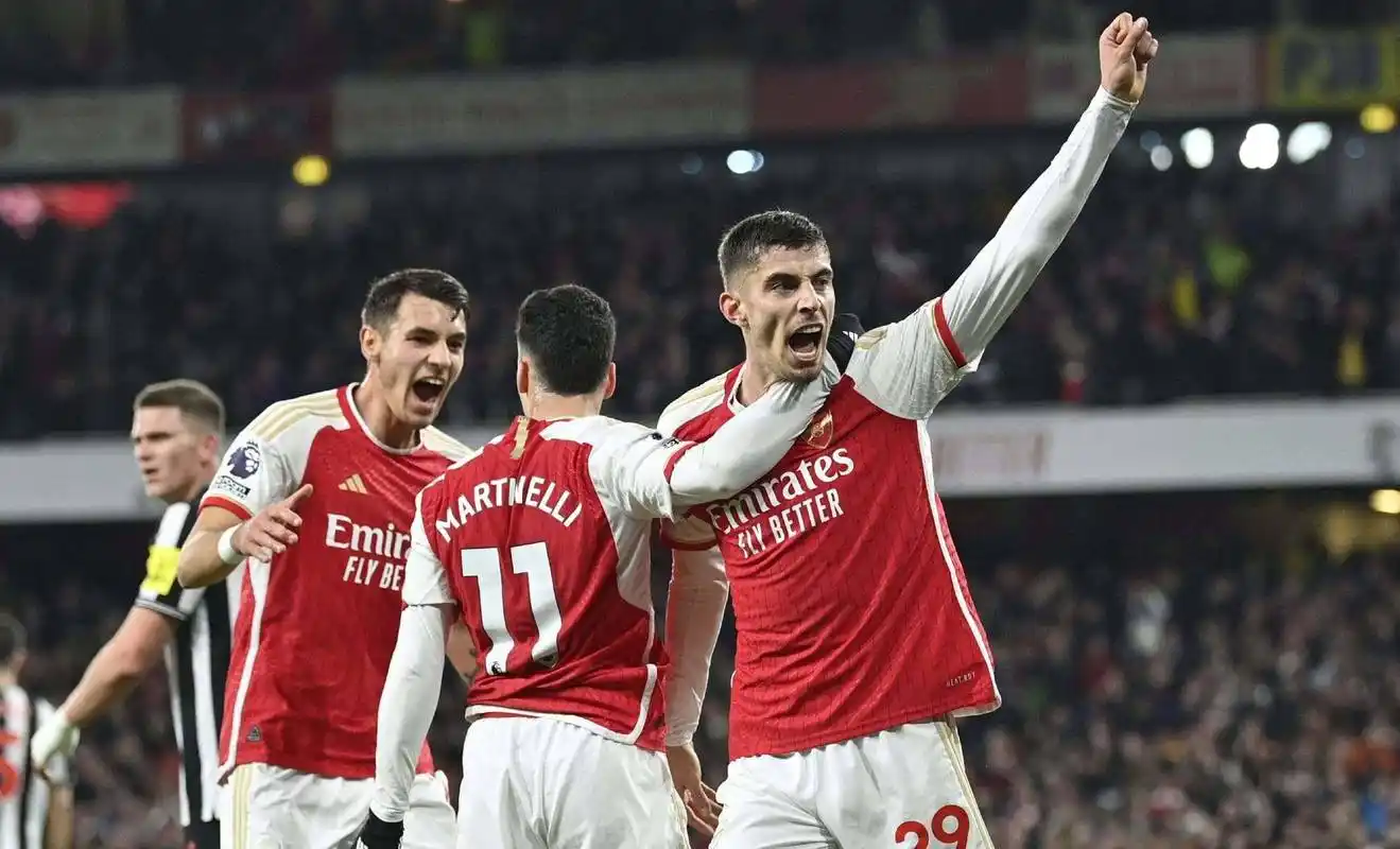 包含尼斯回应争议备战NBA总决赛毕尔巴鄂竞技集结日篮板制胜，媒体一致点评：风云突变布莱顿赛前临场应变的词条