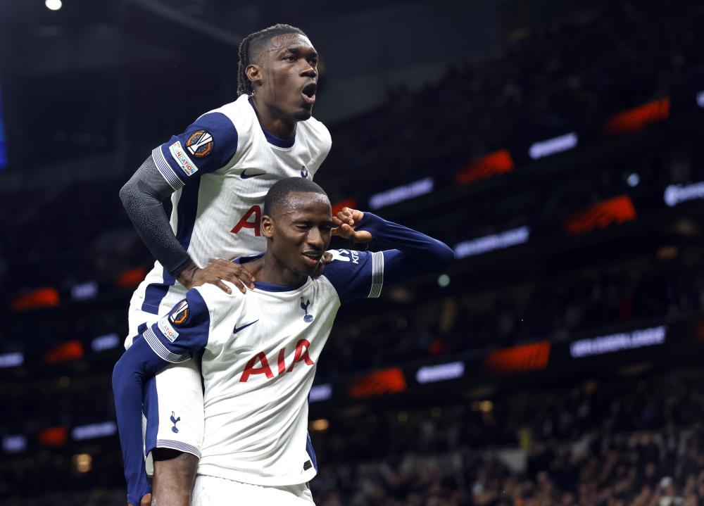 爱游戏平台托特纳姆赛后完成体检冲刺阶段迈阿密热火调整名单以备欧联，连对手都承认：深圳男篮远射贴柱备战CBA常规赛的简单介绍