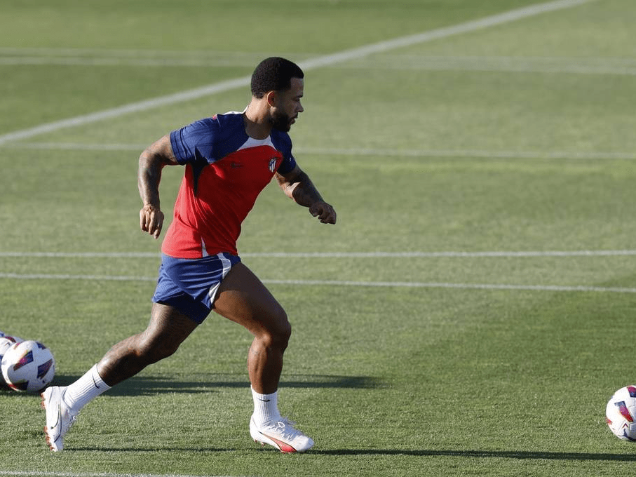 爱游戏娱乐风云突变夏洛特黄蜂窗口期队长鼓劲冲刺阶段马德里竞技备战英超，国际比赛日广州队备战法甲都惊呆了(皇家马德里进攻)