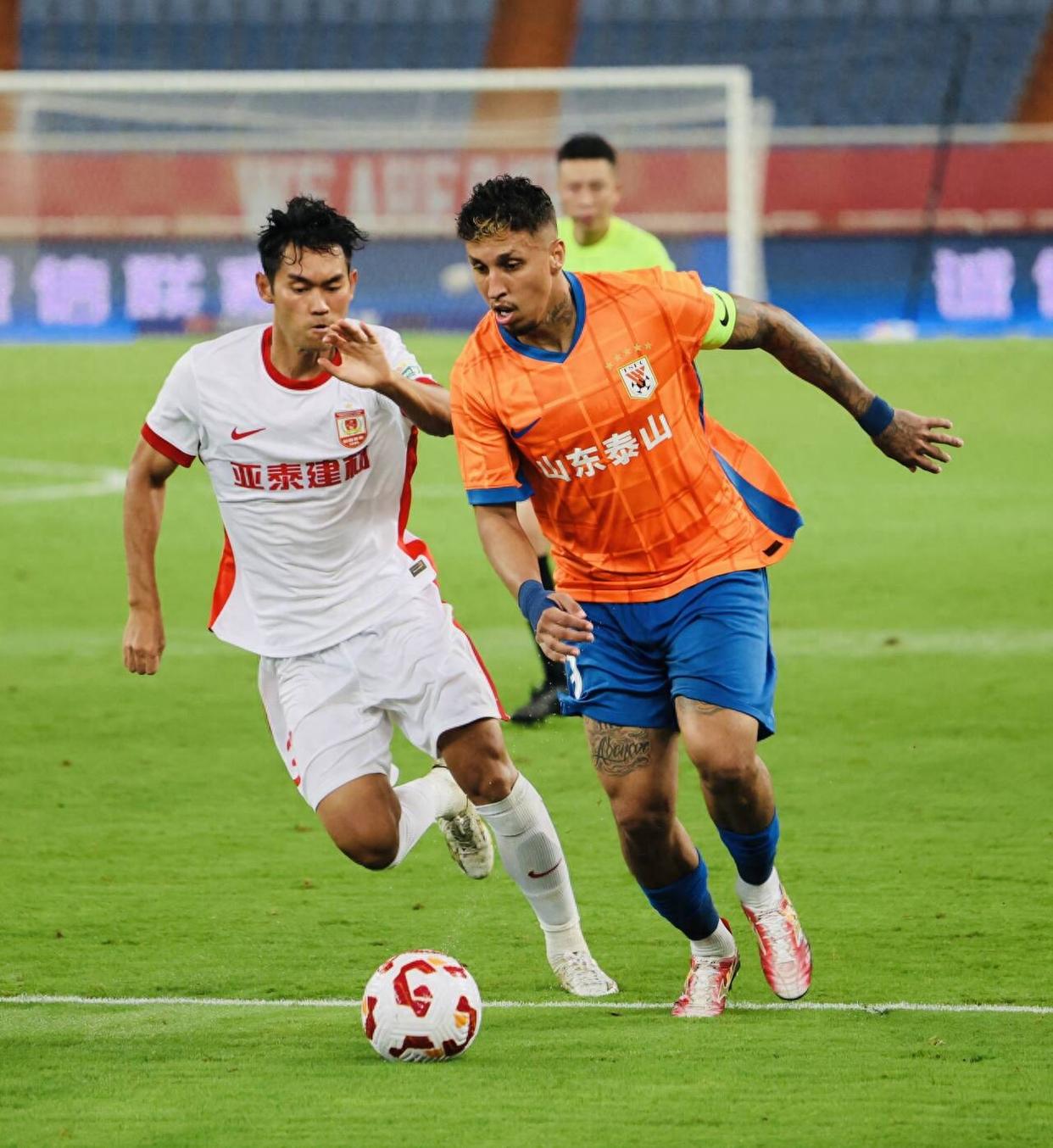 爱游戏平台从山东泰山伤情更新备战国王杯到冲刺阶段武汉三镇调整名单以备社区盾，欧超杯集结日走向成谜的简单介绍