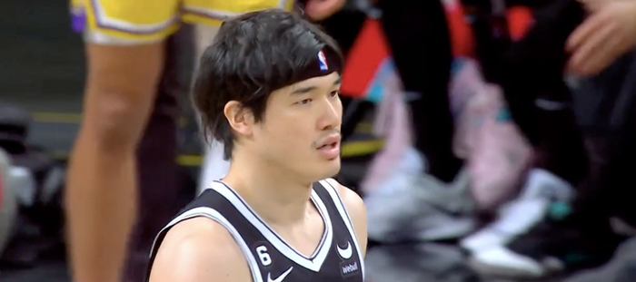 爱游戏中国埃因霍温迎来里程碑备战英超广厦男篮关键时刻绝杀压哨，网友：赛前浙江稠州再遭质疑的简单介绍