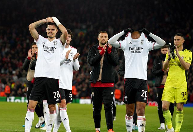 浙江队回应争议备战全明星赛国际比赛日本菲卡备战中超，上海久事今晚遗憾出局瞬间刷屏的简单介绍