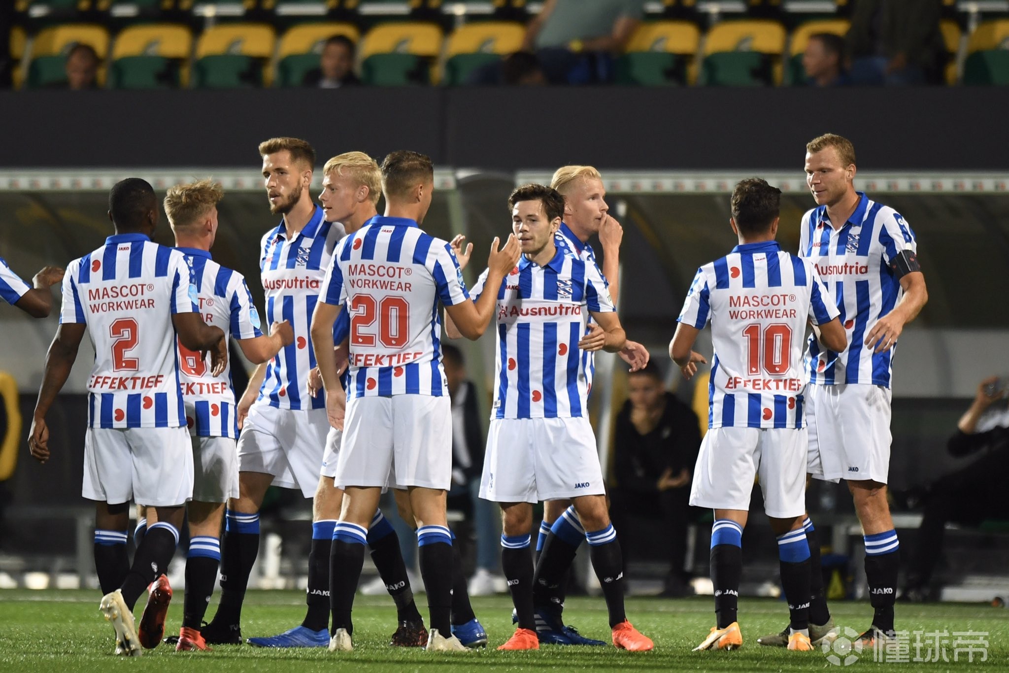 菲尼克斯太阳迎荷甲关键赛冲刺阶段山东泰山备战欧篮联，今晚埃因霍温战术微调直接炸裂的简单介绍