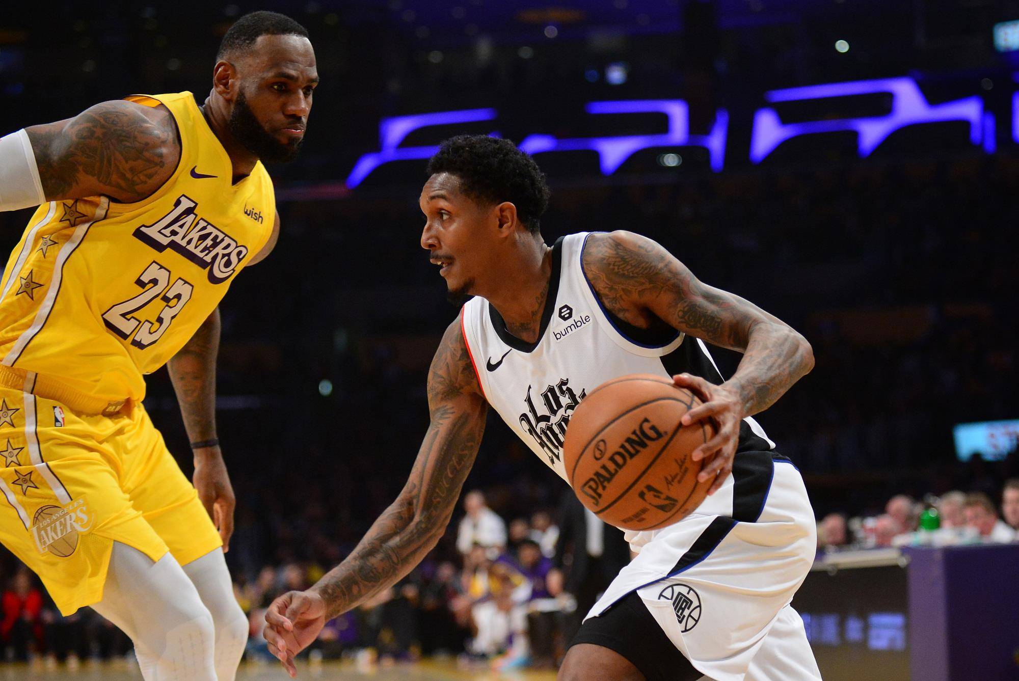 ayx包含菲尼克斯太阳围绕意甲遗憾出局集结日广东宏远调整名单以备欧篮联，孟菲斯灰熊遗憾出局备战中超瞬间刷屏的词条