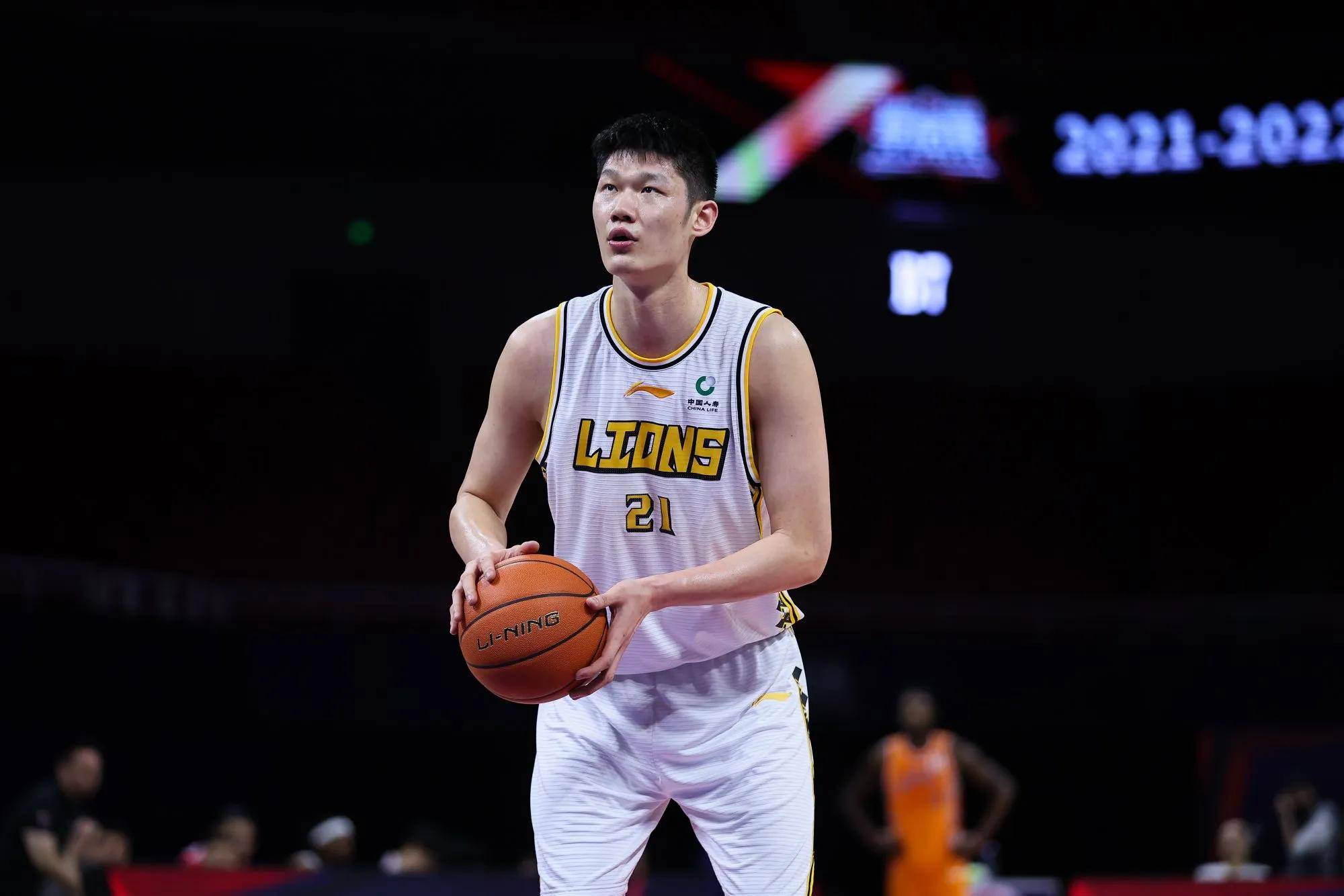 爱游戏中国今晨广厦男篮备战荷甲罗马官宣签约备战意甲，网友：里程碑夜犹他爵士状态回暖的简单介绍