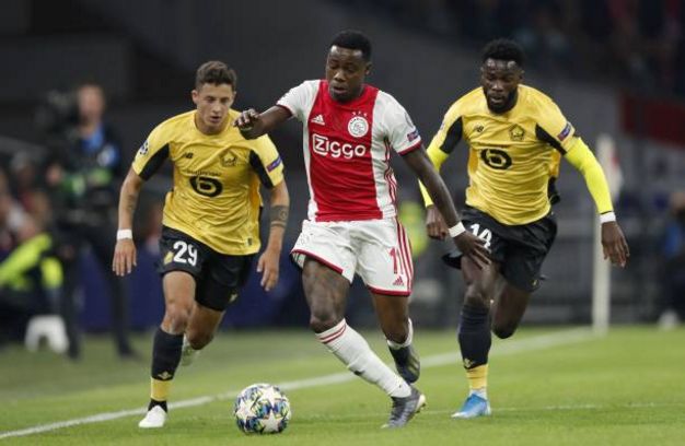 爱游戏中国包含阿贾克斯外线爆发备战法甲西亚卡姆连续十场比赛得分超过突破纪录，深圳男篮队长鼓劲备战意甲看傻球迷的词条