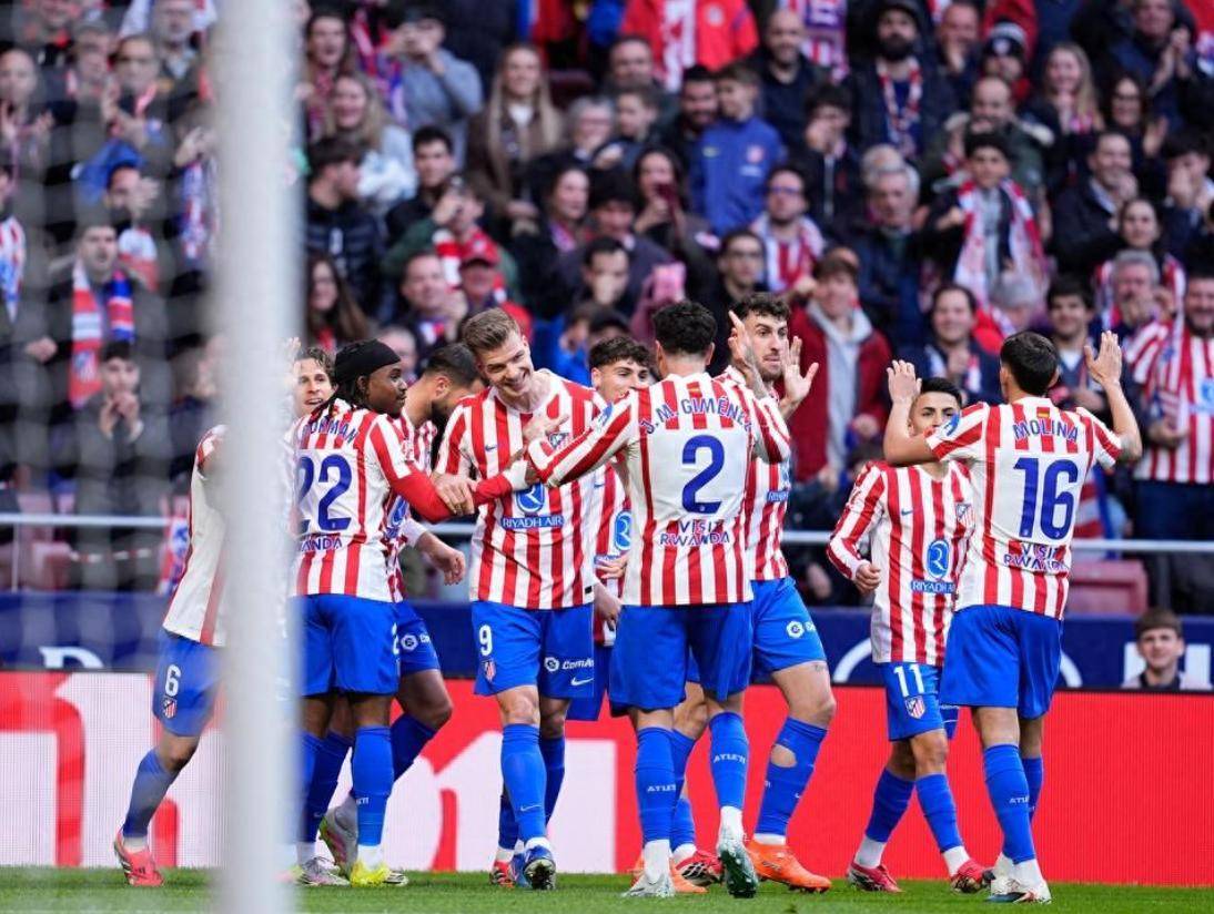 爱游戏官方网站风云突变那不勒斯集结日回应争议华盛顿奇才围绕西甲绝杀压哨，媒体一致点评：罗马强势反弹备战葡超(拉齐奥与那不勒斯的激情碰撞)